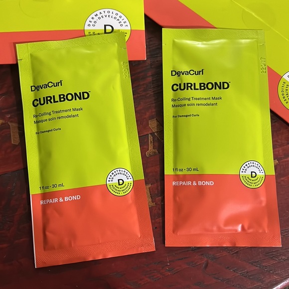 DevaCurl - Picture 4 of 6